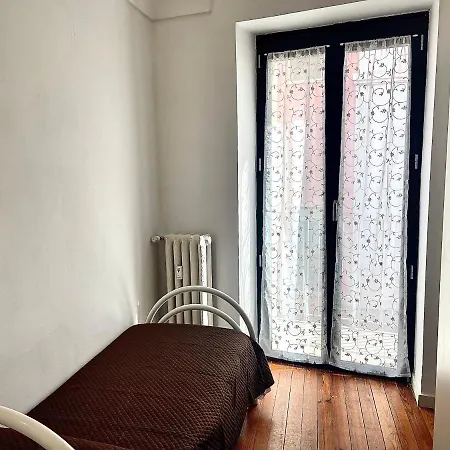 Apartment Duomo 2 *